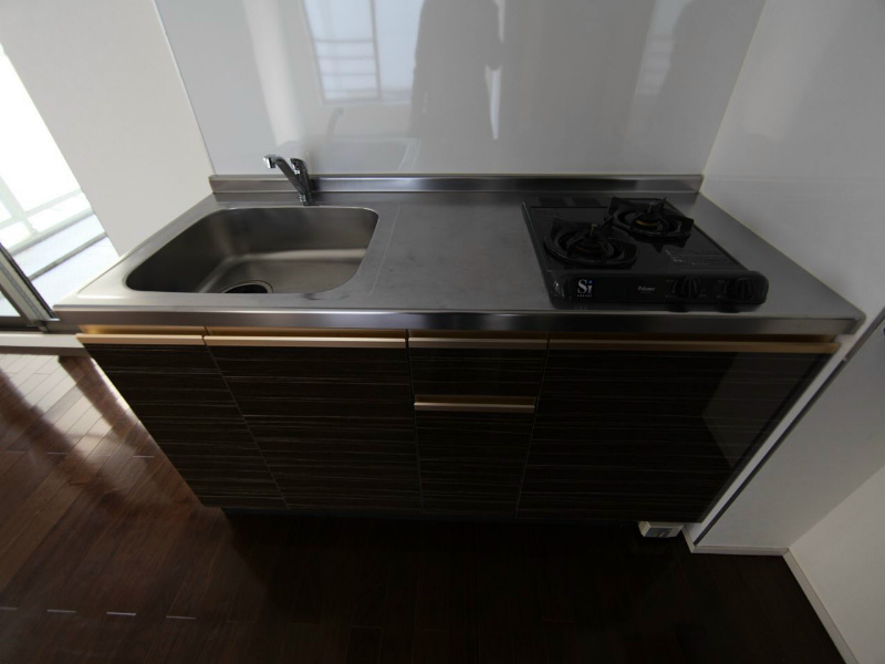 キッチン　システムキッチン（ガス2口コンロ）