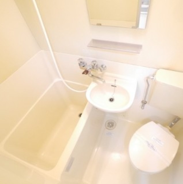 バス・シャワールーム　別部屋参考写真です。