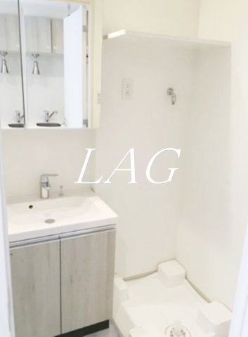 洗面設備　独立洗面台です。