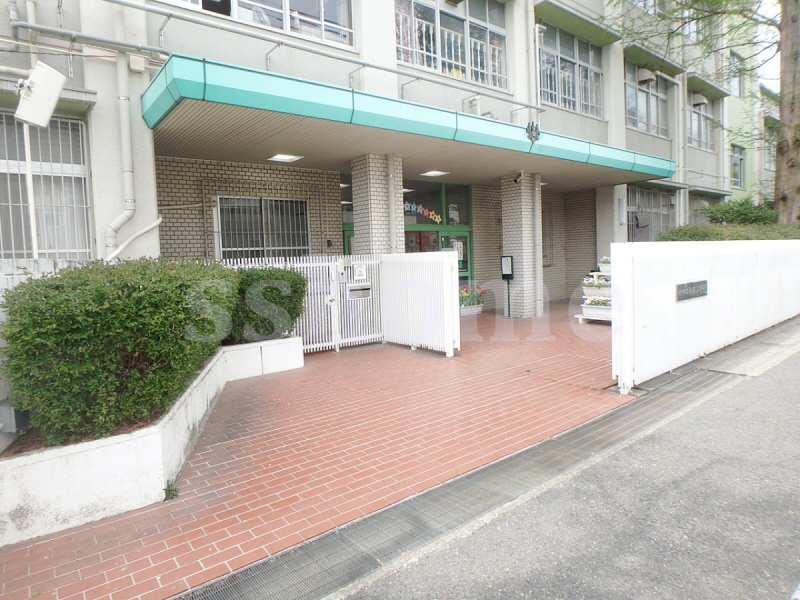 小学校　御影小学校（小学校）まで460m