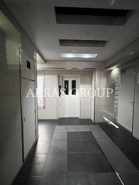 その他　エレベーター付き