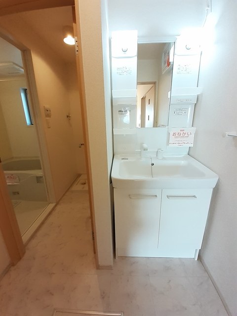 洗面設備　洗面所