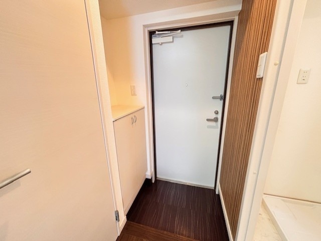 玄関　※他号室イメージ