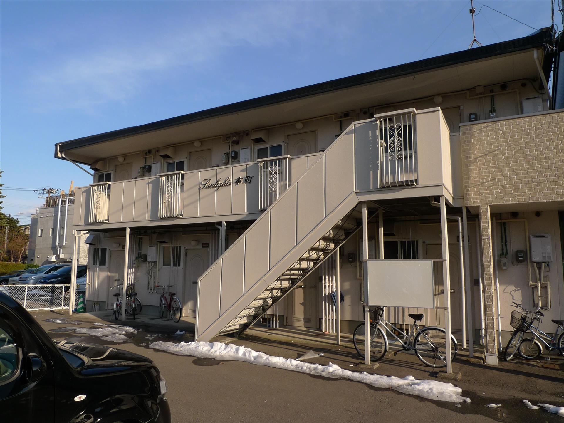 建物外観　サンライツ本町I　外観