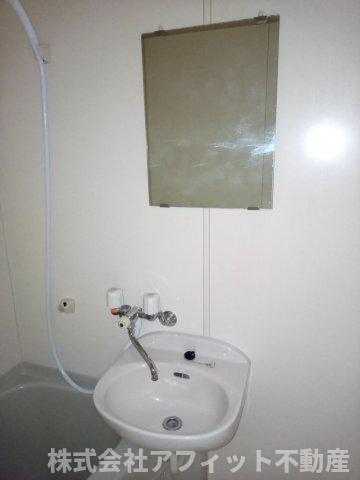 洗面設備　※左右反転・イメージ