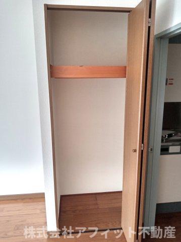 収納　収納　※左右反転・イメージ