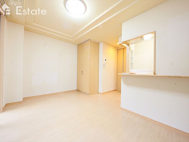 居室・リビング　内装