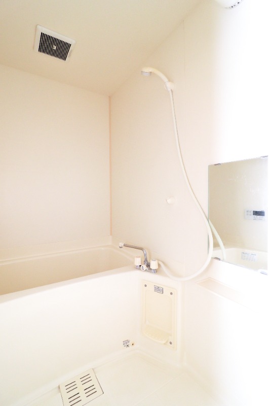 バス・シャワールーム　図面と現状に相違がある場合には現状を優先