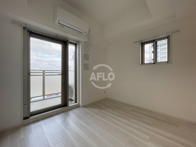 居室・リビング　エスリード弁天町グランツ　リビング