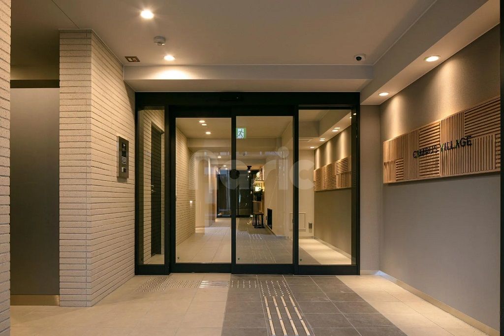 エントランス　オートロック