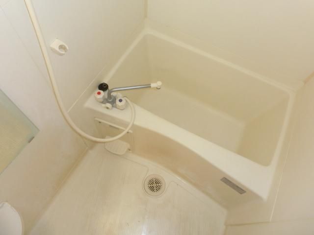 バス・シャワールーム　浴室