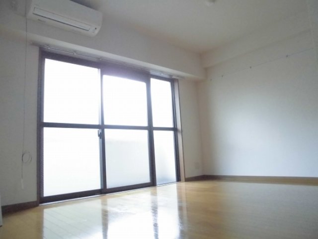 居室・リビング　☆広々としたリビング☆