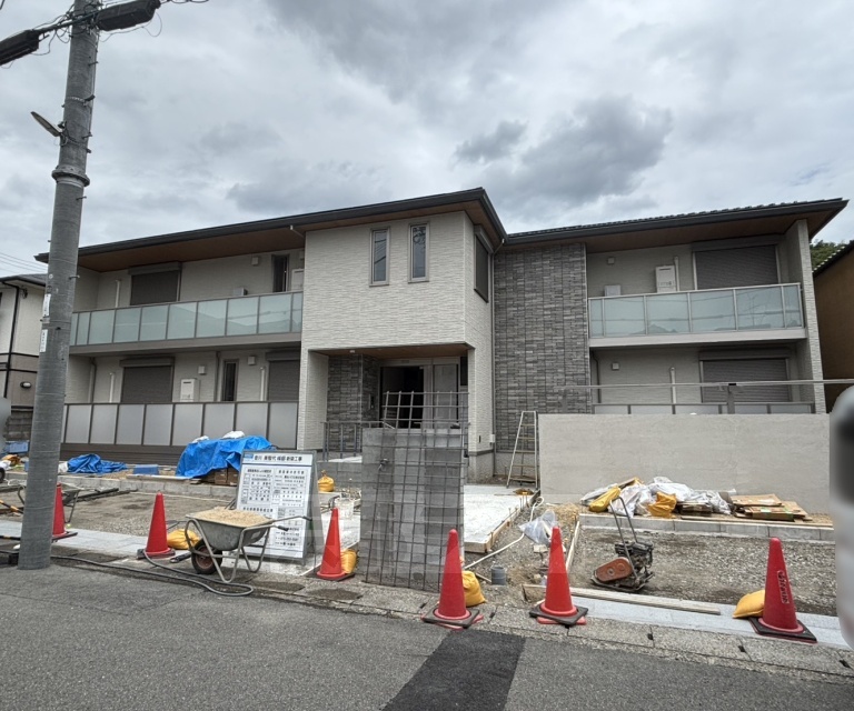 建物外観　建設中の建物外観です。