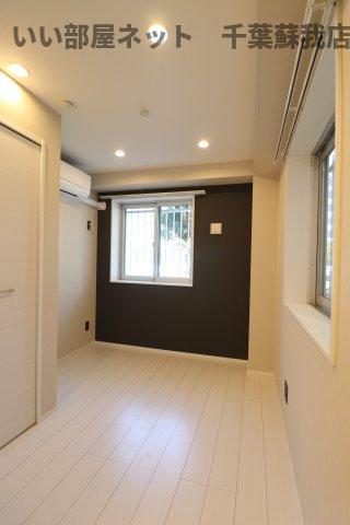 その他部屋・スペース　使い勝手のいい寝室です