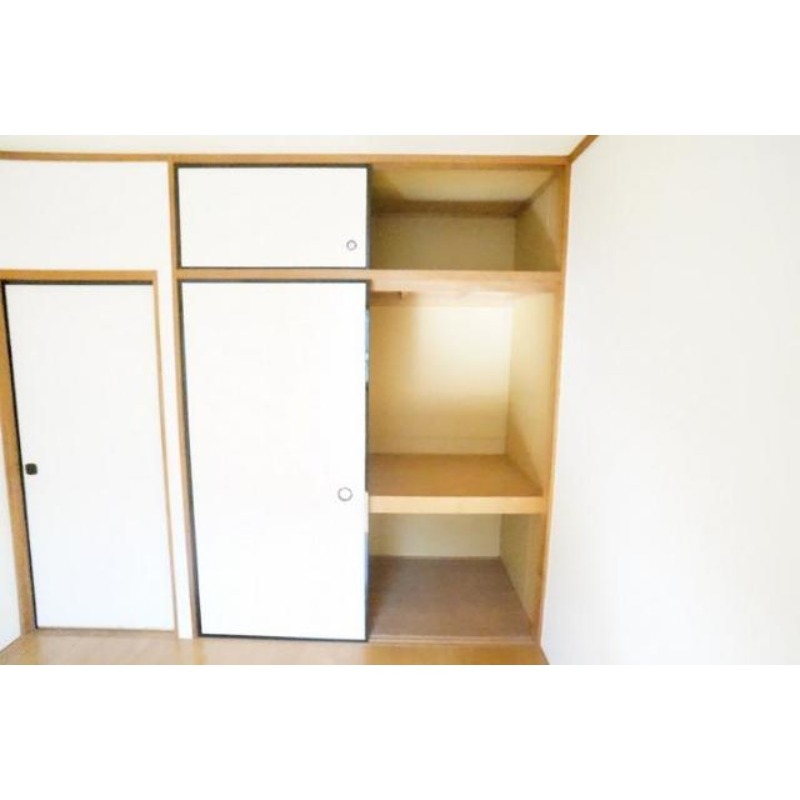 収納　図面と現状に相違がある場合には現状を優先