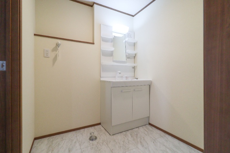 洗面設備　図面と現状に相違がある場合には現状を優先