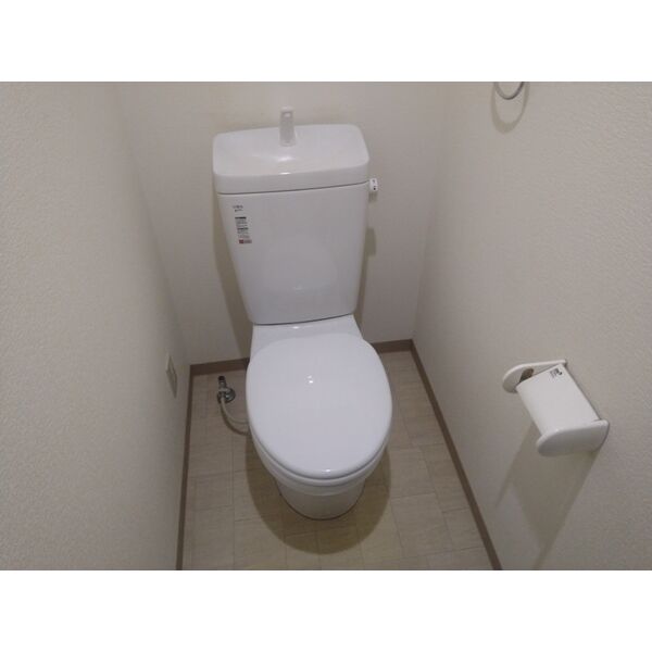 トイレ　別室の参考写真です。※現況優先