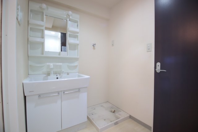 洗面設備　別室の参考写真です。※現況優先