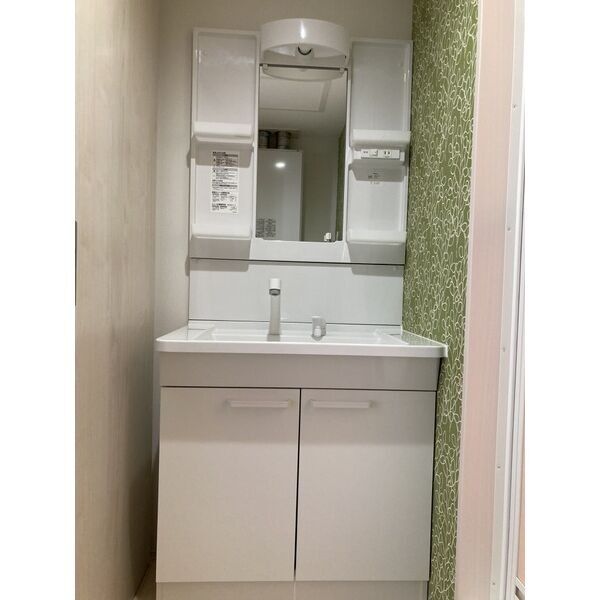 洗面設備　洗面化粧台付き♪