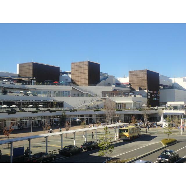 ショッピングセンター　テラスモール湘南（ショッピングセンター）まで1181m