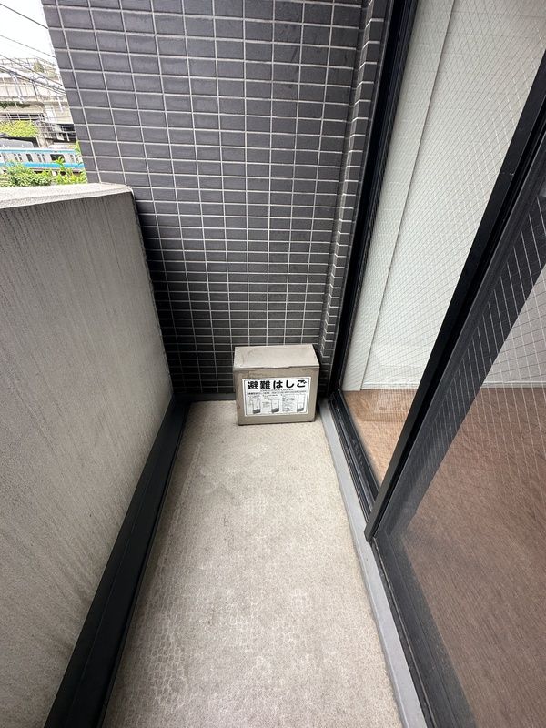 バルコニー　（別タイプ参考写真）セジョリ王子駅前　北区岸町1