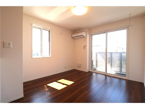 居室・リビング　リビング