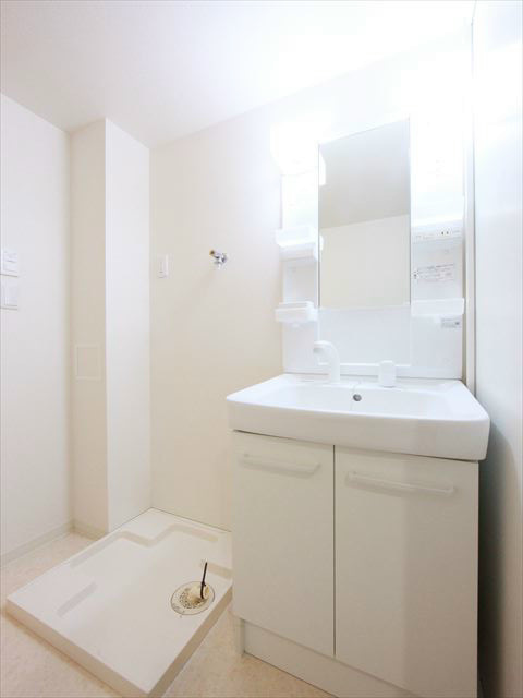 洗面設備　シャンプードレッサー付き