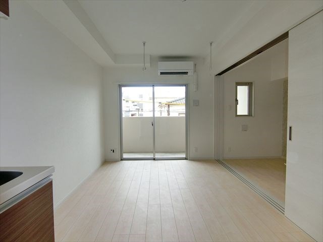 居室・リビング　※同物件別部屋参考画像