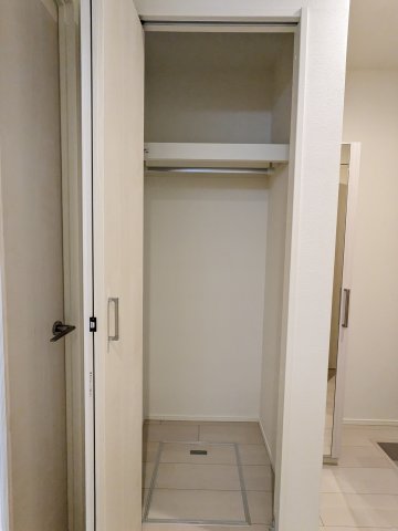 収納　クローゼット