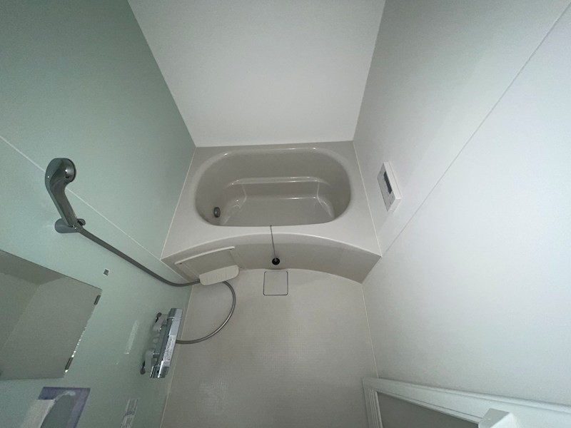 バス・シャワールーム　※402号室の写真です。