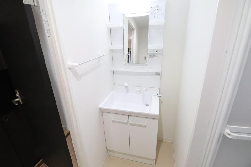 洗面設備　シャワー洗面台