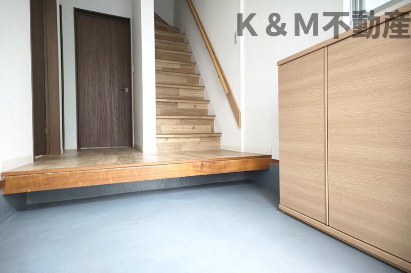 玄関　明るい玄関です