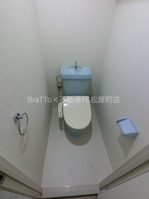 トイレ　トイレ（ウォシュレット付き）