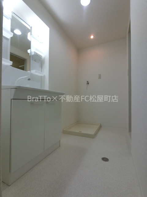 洗面設備　脱衣所