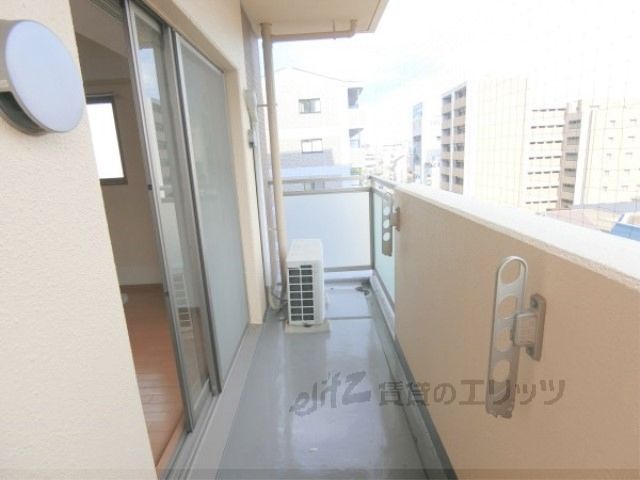 バルコニー　ベランダ