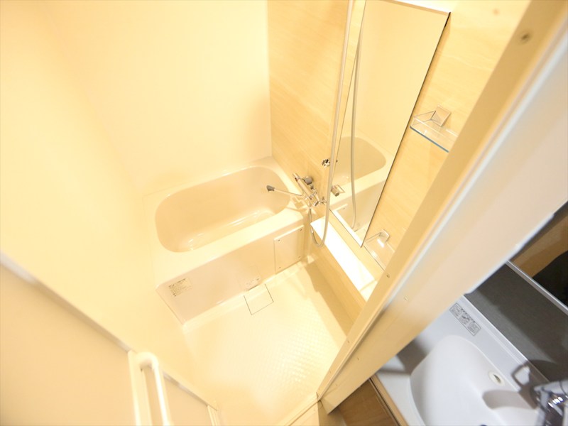 バス・シャワールーム　バスルーム　浴室暖房乾燥機付き