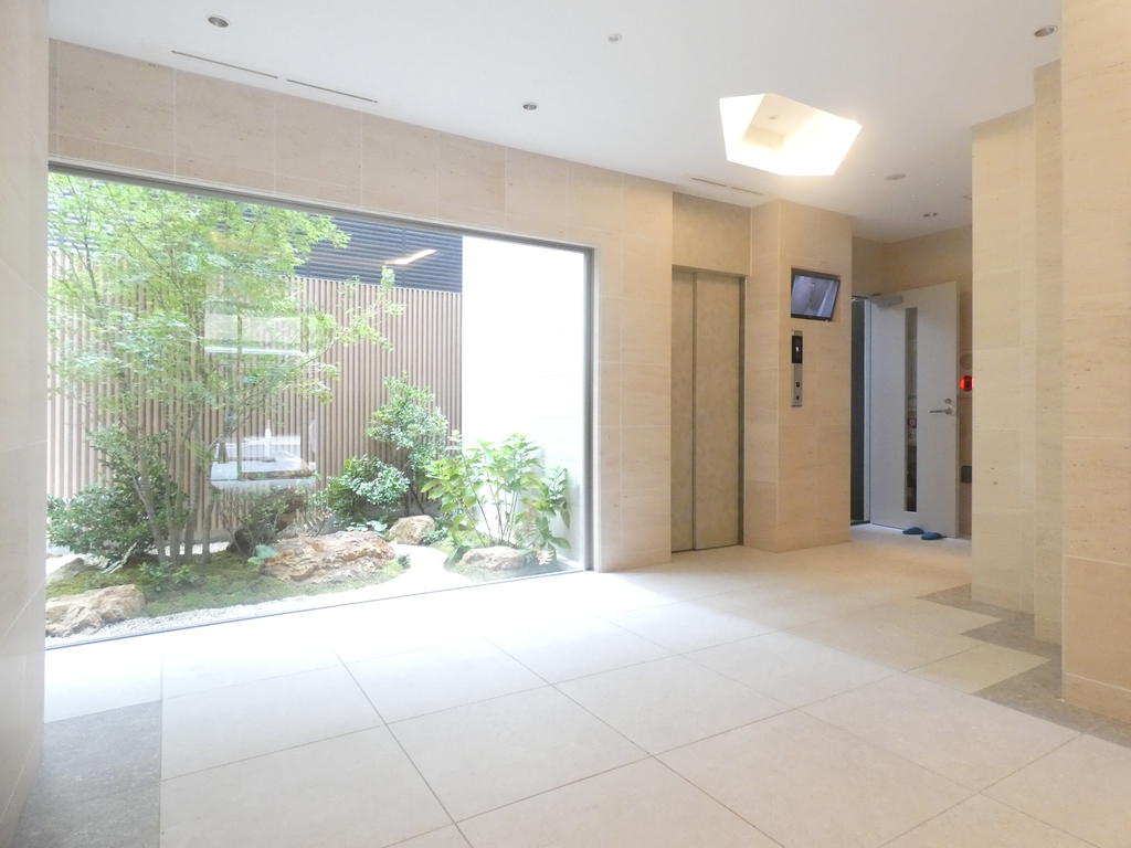 ロビー　ロビー