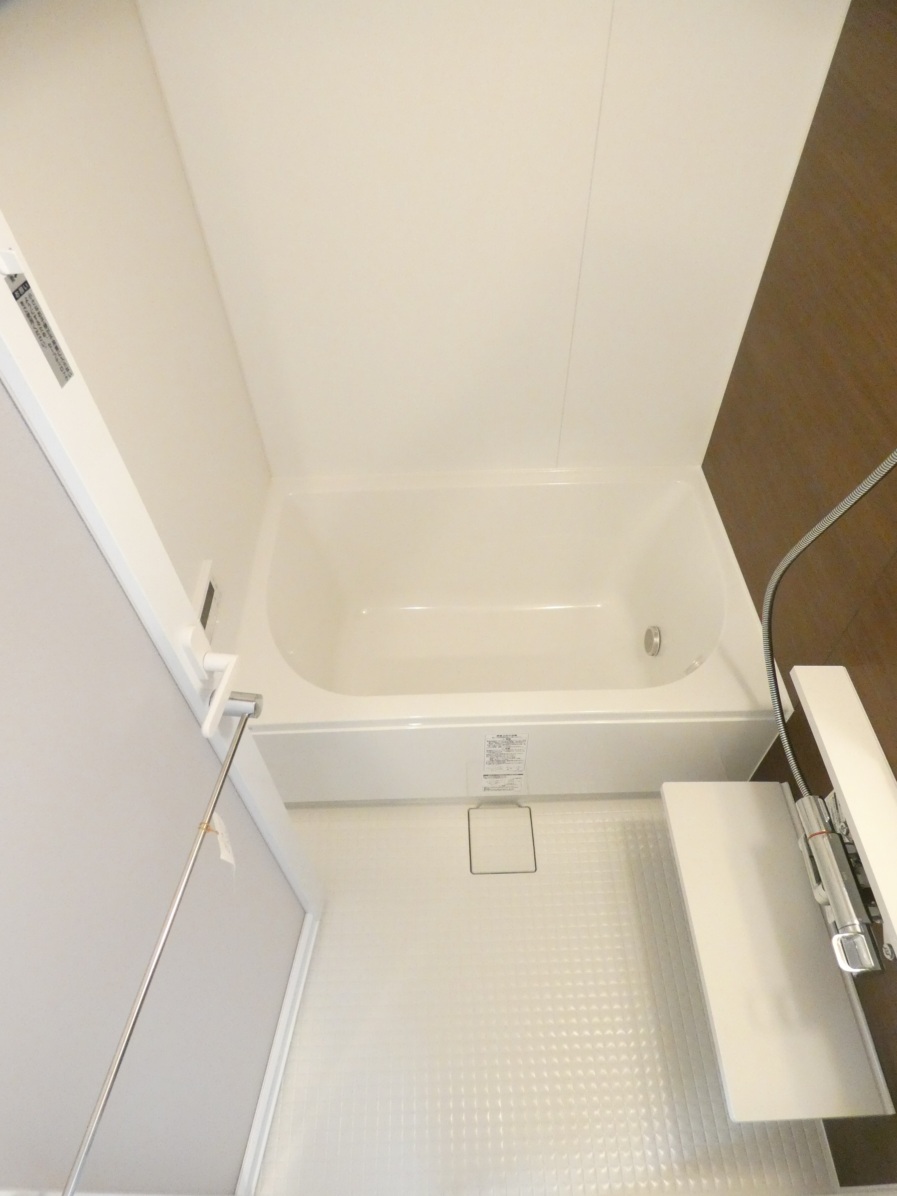 バス・シャワールーム　バスルーム