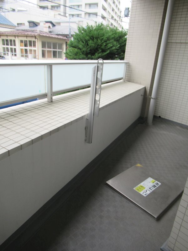 バルコニー　※参考写真