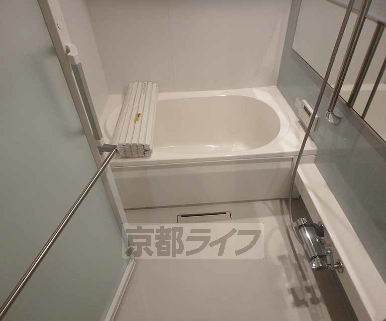 バス・シャワールーム　お風呂です。