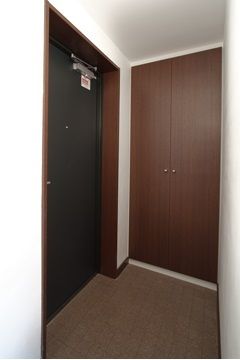 玄関　参考画像