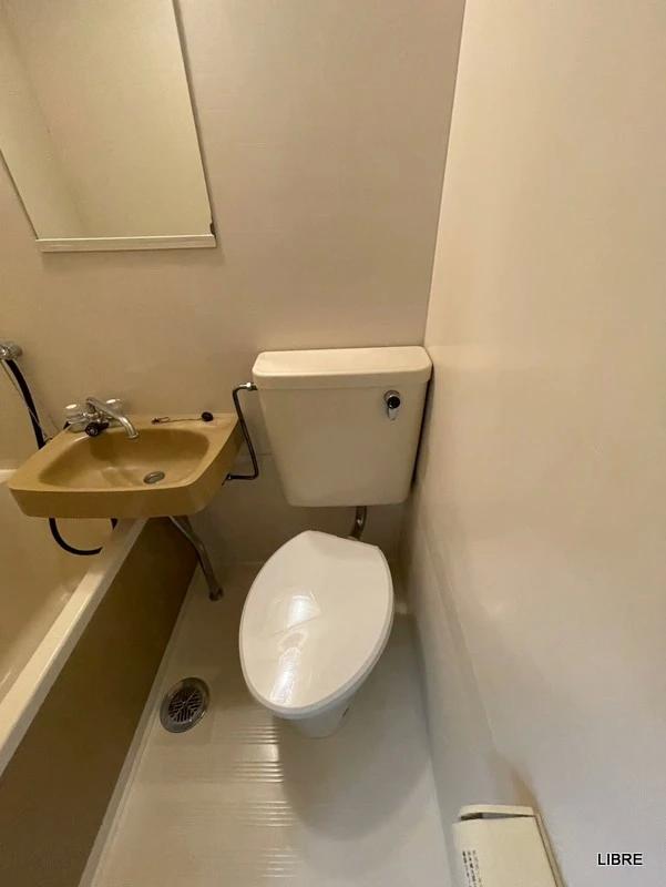 トイレ　※別部屋参考写真※