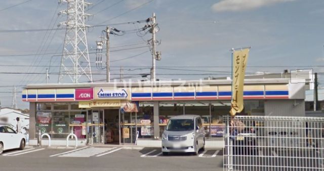 コンビニ　ミニストップ千葉都町店（コンビニ）まで566m