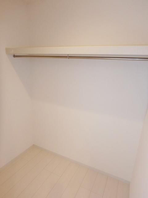 収納　★ウォークインクローゼット★