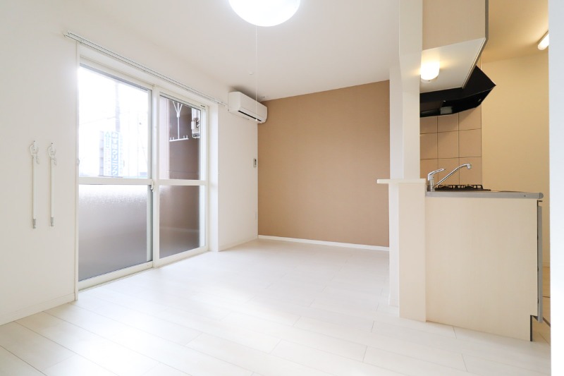 居室・リビング　図面と現状に相違がある場合には現状を優先