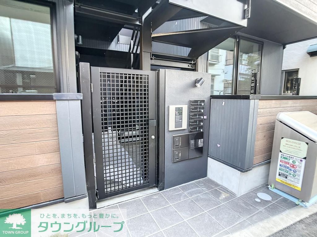 エントランス　エントランス