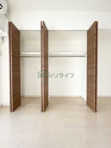 収納　コンフォリア神田神保町