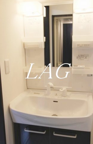 洗面設備　洗面台です。