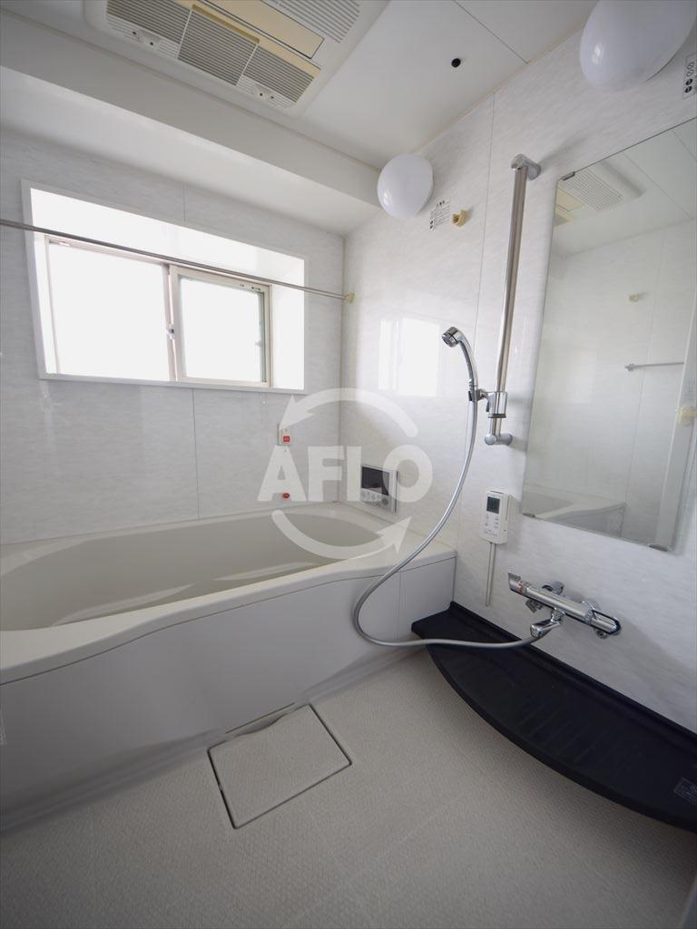 バス・シャワールーム　ゼウス難波プレミアム　浴室