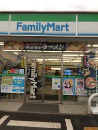 コンビニ　ファミリーマート大泉長久保通り店（コンビニ）まで147m